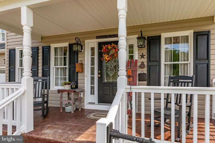 Property Photo: 9140 Mullen Road VA 22485