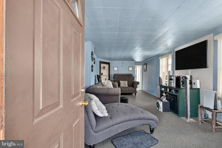 Property Photo:  89 Chestnut Street  NJ 08079 