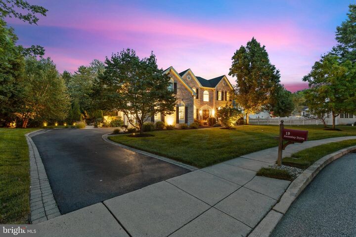 Property Photo: 19 Annesley Drive PA 19342