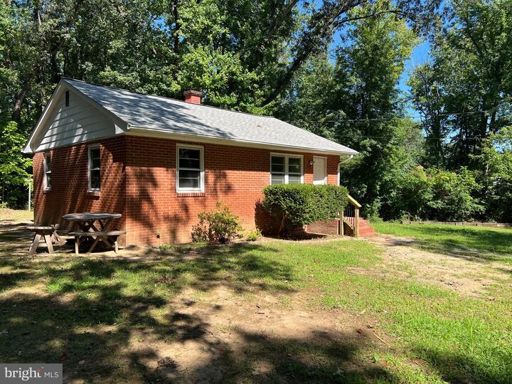 Property Photo: 3520 Loren Drive VA 22408