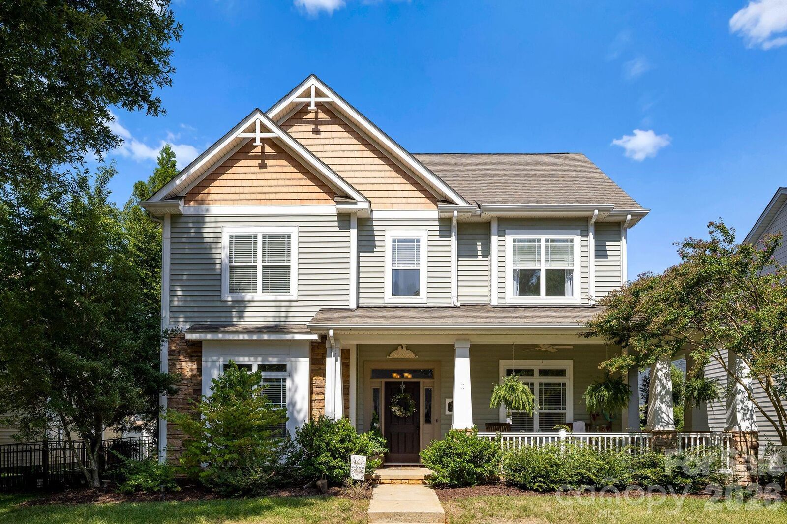 Property Photo: 4002 Ladys Secret Drive NC 28079