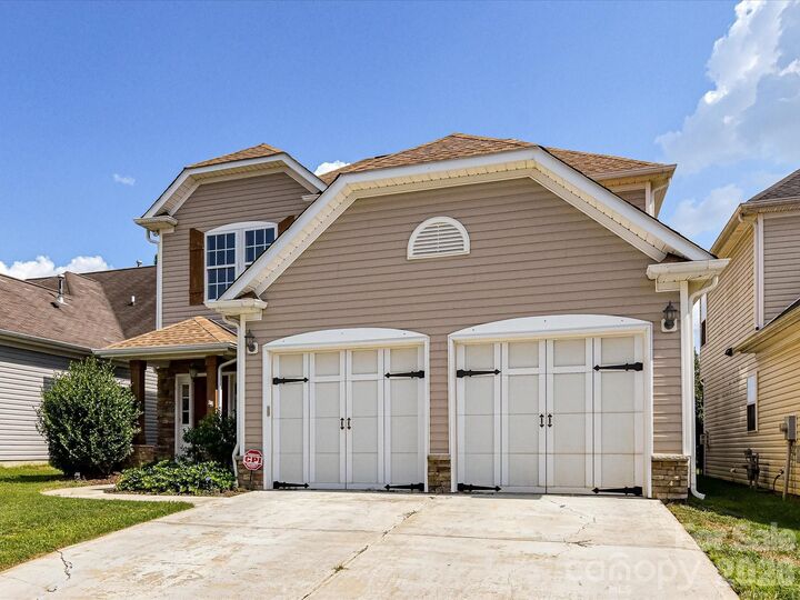 Property Photo: 9645 Storybook Avenue NW NC 28027