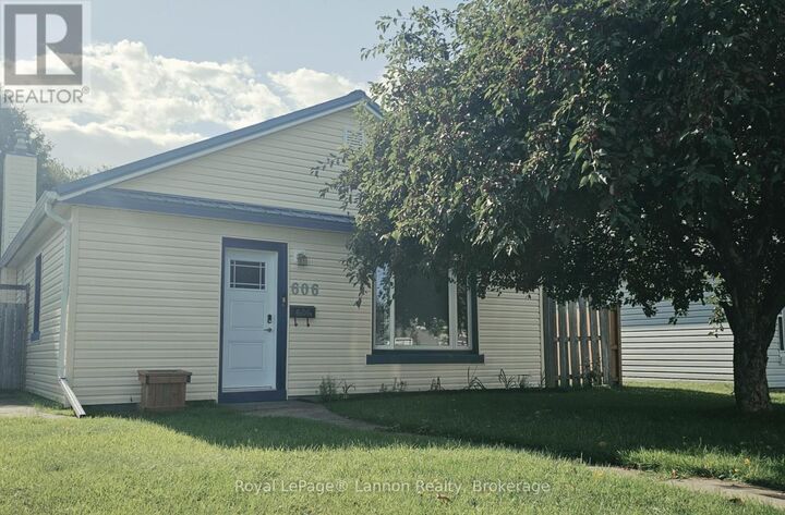 606 Kingsway — photo 1