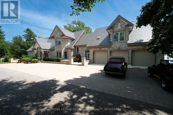 Property Photo: 147 1000 Island Parkway ON K7G 2V4