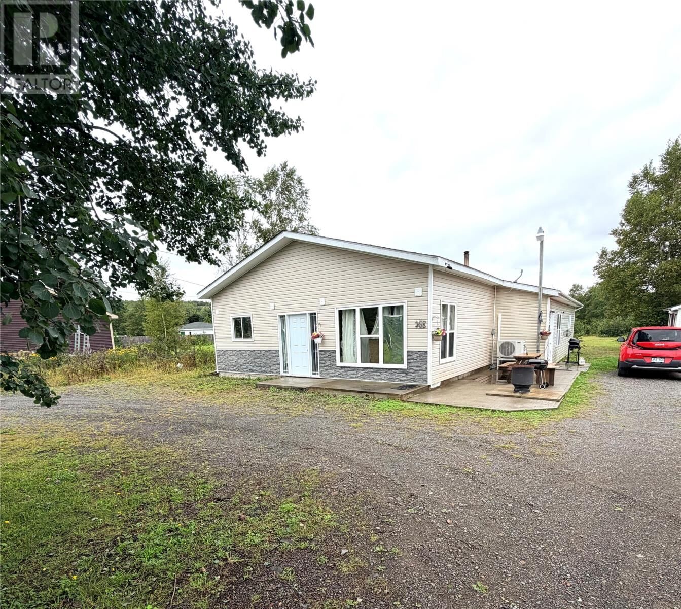 Property Photo:  2048 Red Cliff Road  NL A2B 1K4 