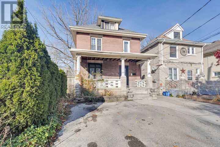 Property Photo: 8 Bruce Street ON N6C 1G4