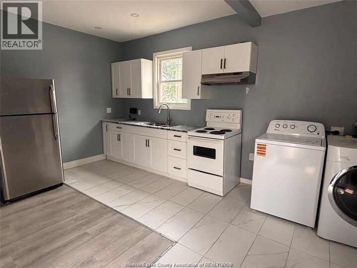 Property Photo:  637 Tuscarora  ON N9A 3M3 
