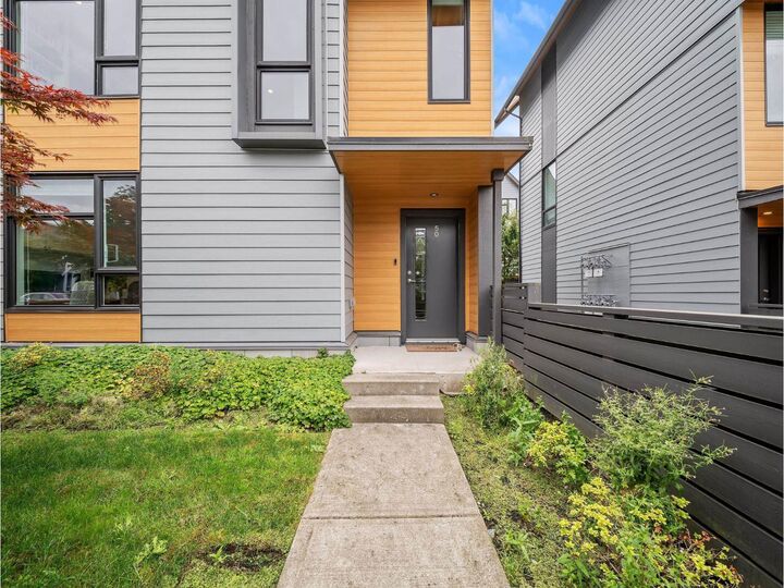 Property Photo: 16685 25 Avenue 50 BC V3Z 0Z4