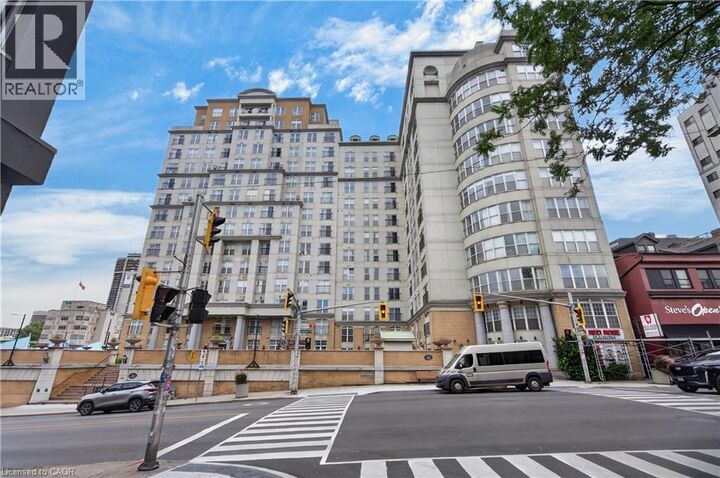 Property Photo:  135 James Street South 408  ON L8P 2Z6 