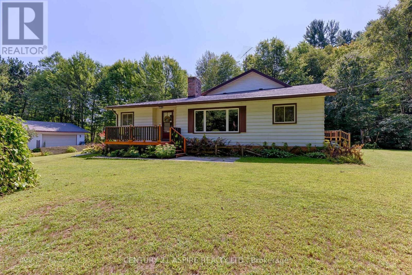 Property Photo: 86 Sack Road ON K8H 2W8