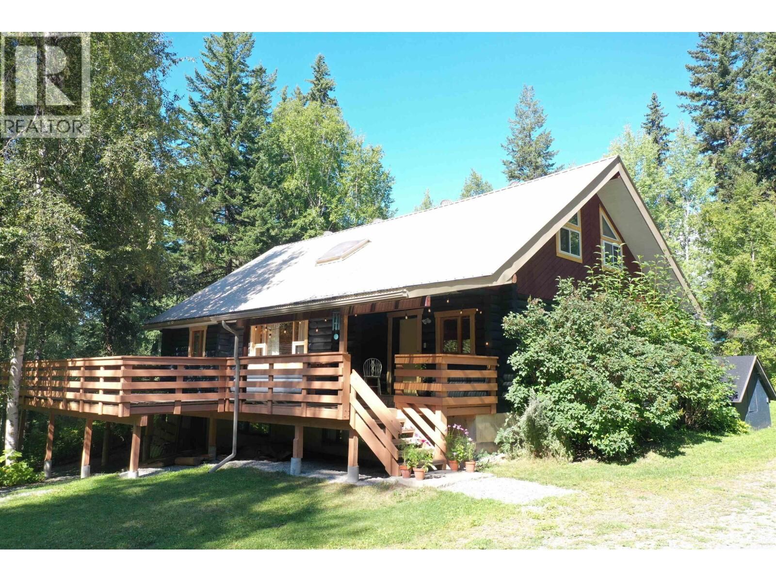 Property Photo: 5092 Quesnel-Hixon Road BC V2J 6Y7
