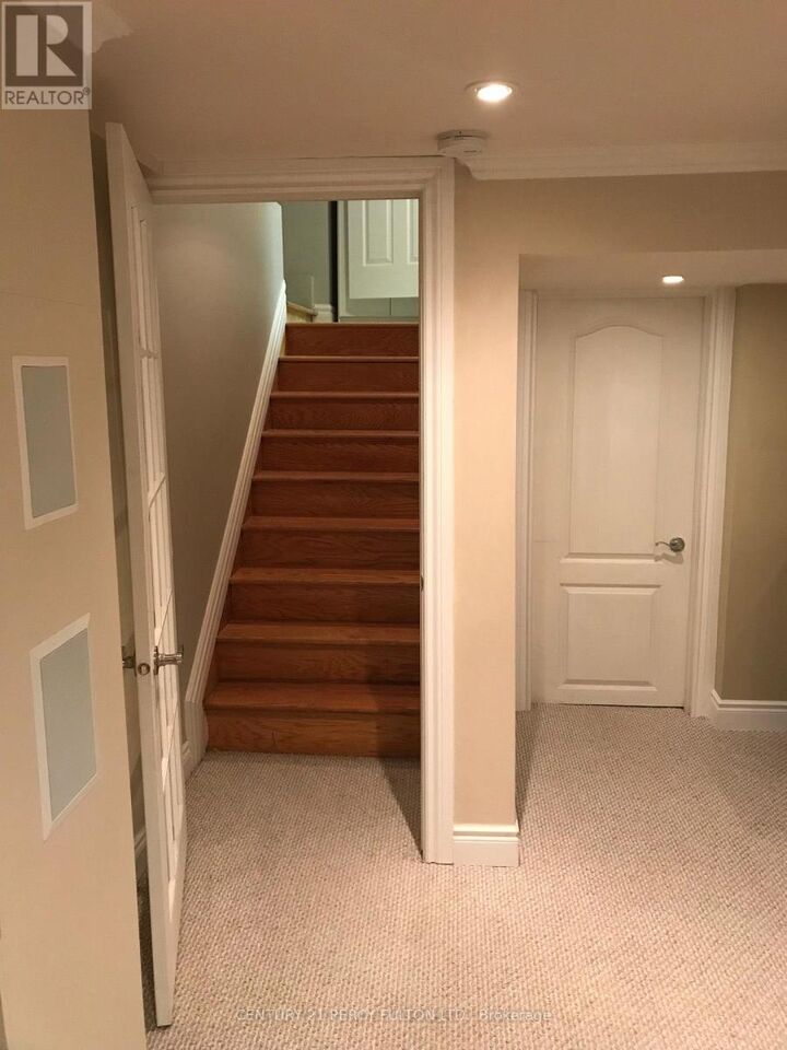 Property Photo: 244 Horsham Avenue Bsmt ON M2N 2A6