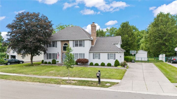 Property Photo:  1084 Kingsgate Road  OH 45503 