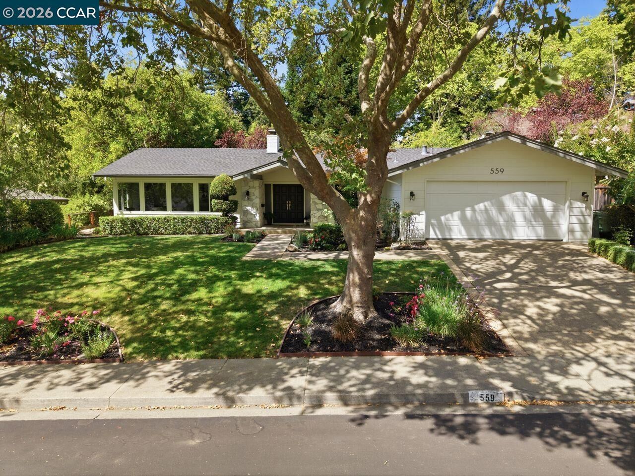 Property Photo:  559 Old Orchard Dr  CA 94526 