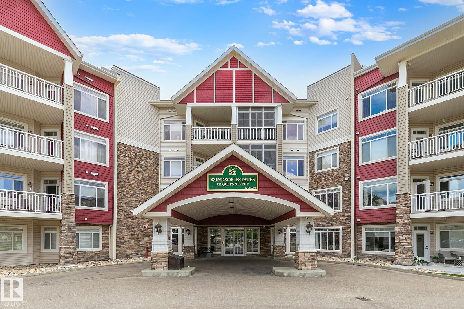 Property Photo:  511 Queen Street 313  AB T7X 0G4 