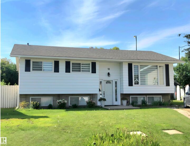 18 Rosewood Place — photo 1