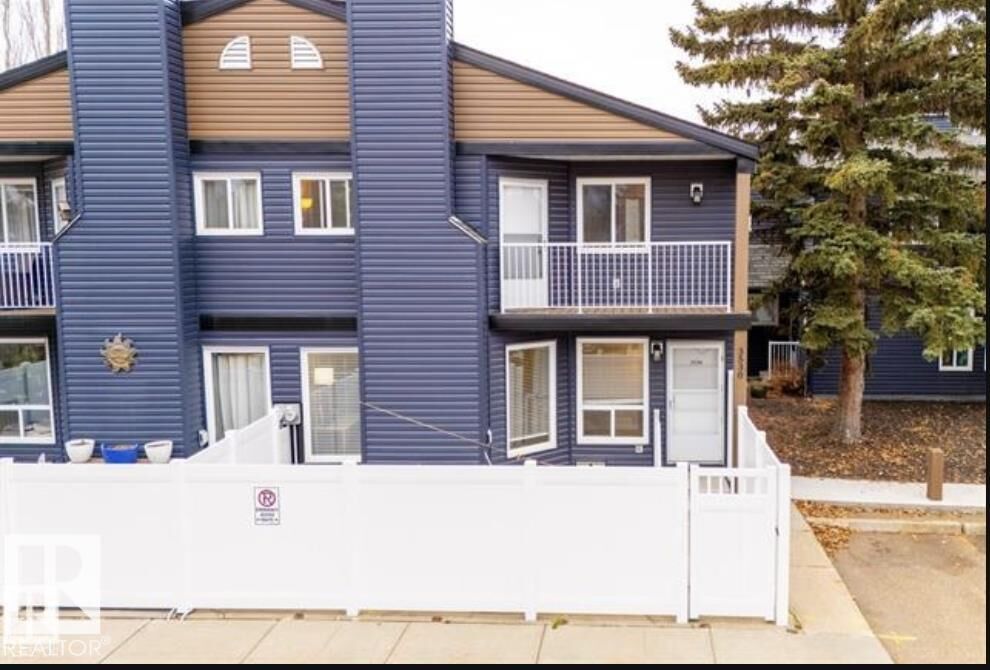 Property Photo:  3530 42 Street NW  AB T6L 5A1 