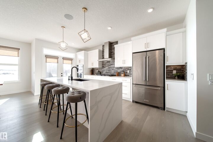 Property Photo: 19 Sturtz Place AB T9E 1M6