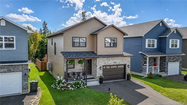 159 Bramble Way — photo 1