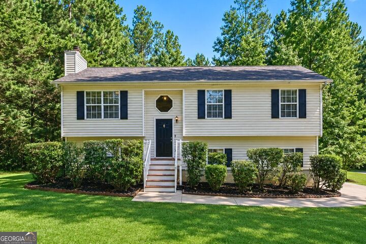 Property Photo: 35 Pine Shadows Court GA 30157