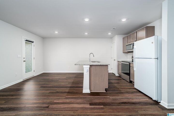 Property Photo:  275 Ashland Drive  AL 35077 