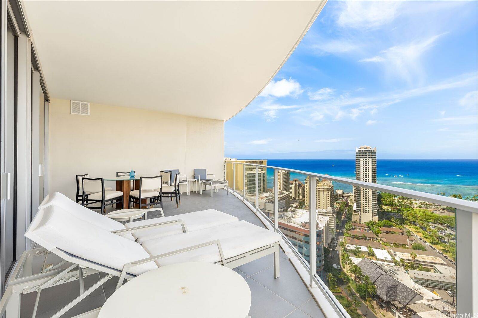 Property Photo:  2139 Kuhio Avenue D3501  HI 96815 