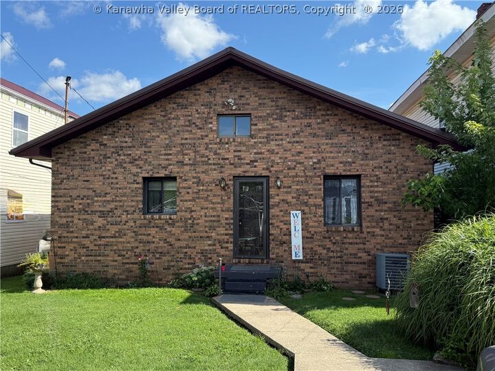 Property Photo:  1024 West Virginia Avenue  WV 25064 
