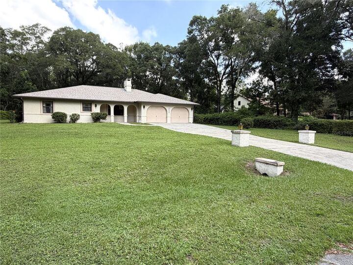 Property Photo:  9890 SW 203rd Circle  FL 34431 