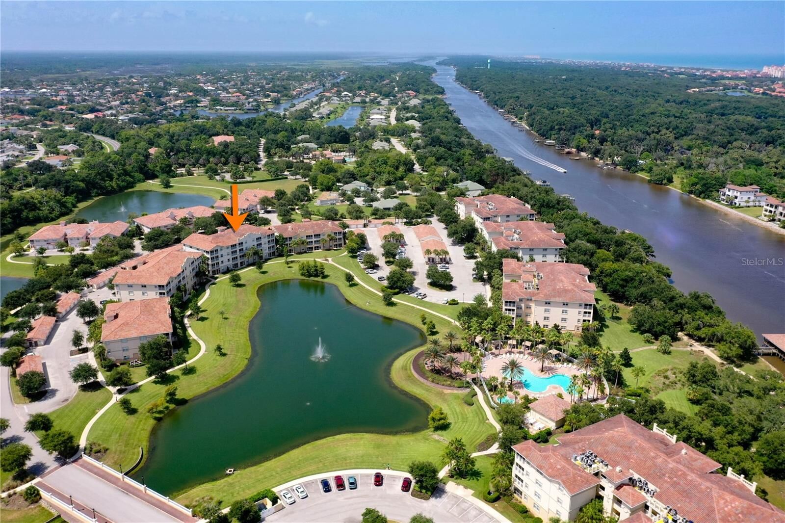 Property Photo:  75 Riverview Bend S 1624  FL 32137 
