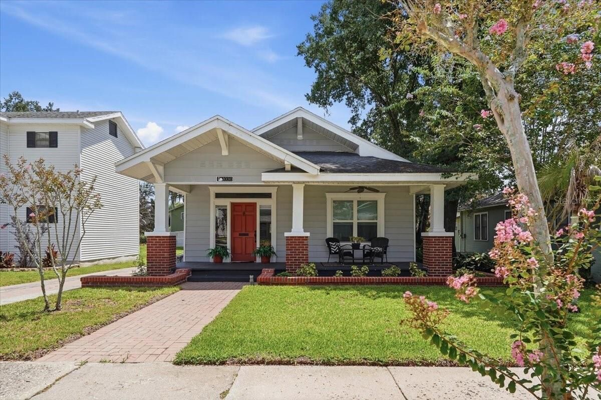 Property Photo:  1030 South Boulevard  FL 33803 