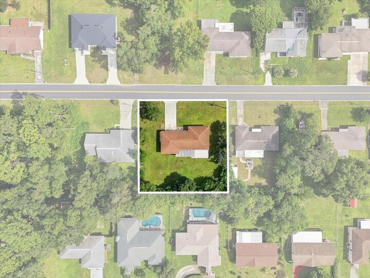 Property Photo: 819 Spruce Street FL 34452