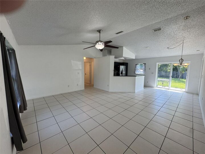 Property Photo:  393 Walnut Avenue  FL 32763 