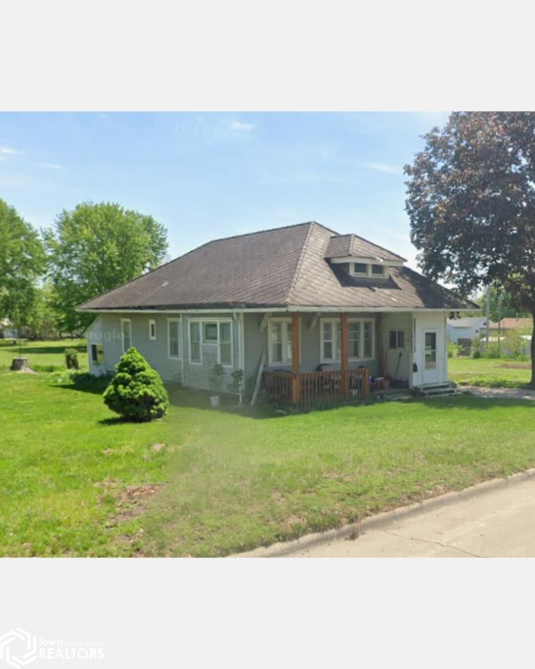 Property Photo:  1320 30th Street  IA 52627 