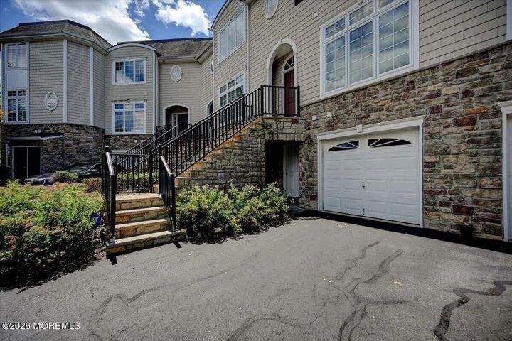 Property Photo:  12 Jensen Court  NJ 08857 