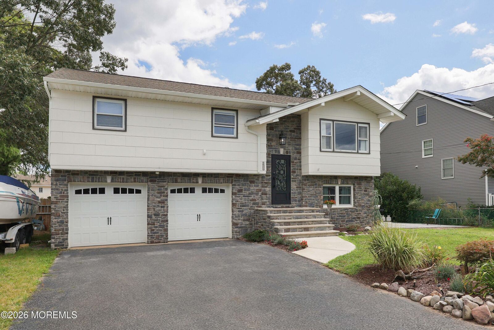 Property Photo:  1500 Hyacinth Place  NJ 08742 