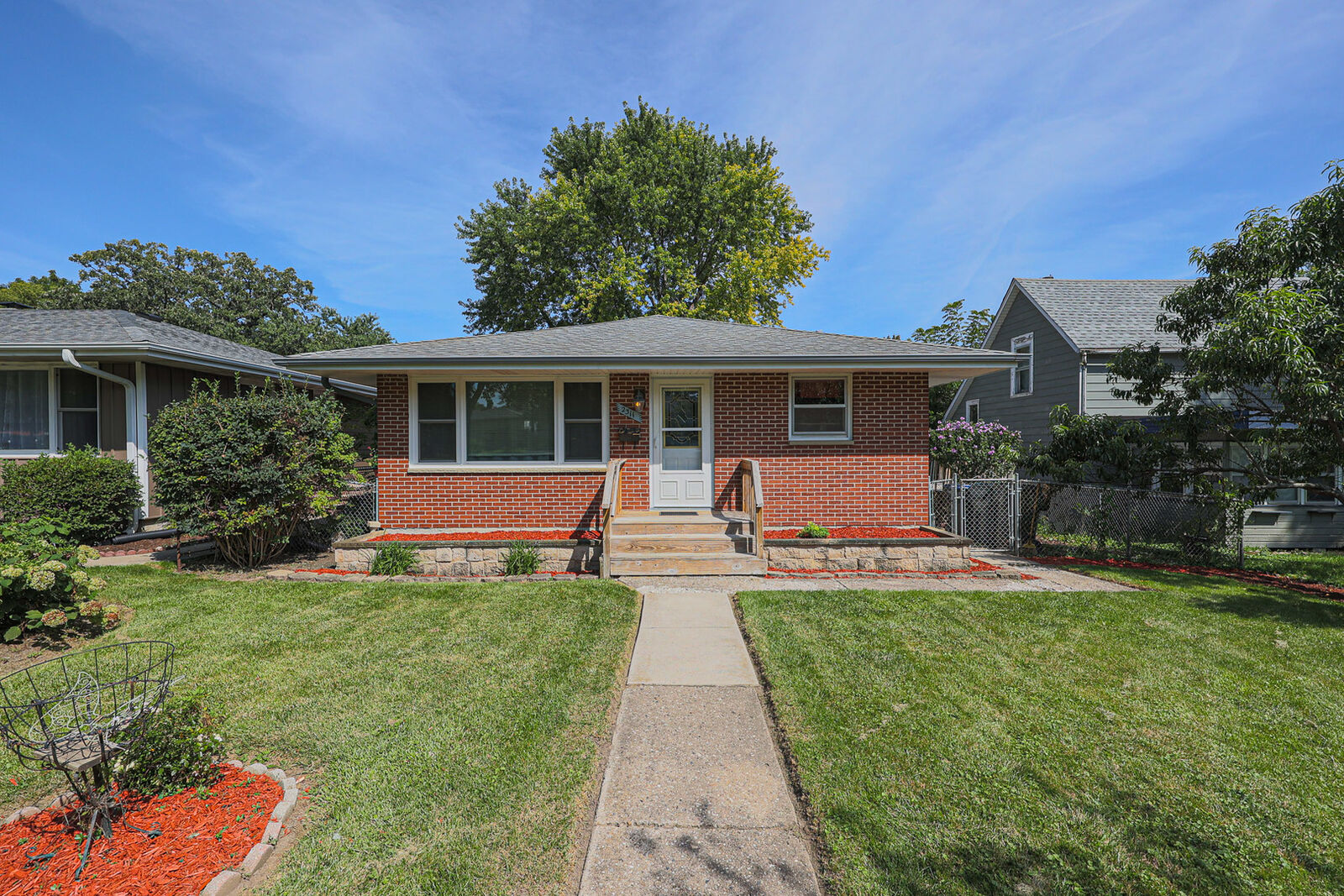 Property Photo:  2311 Gilead Avenue  IL 60099 