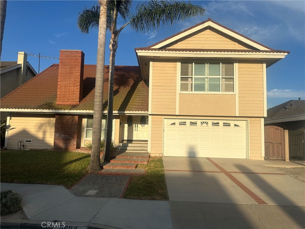 Property Photo:  9684 Avenida Monterey  CA 90630 