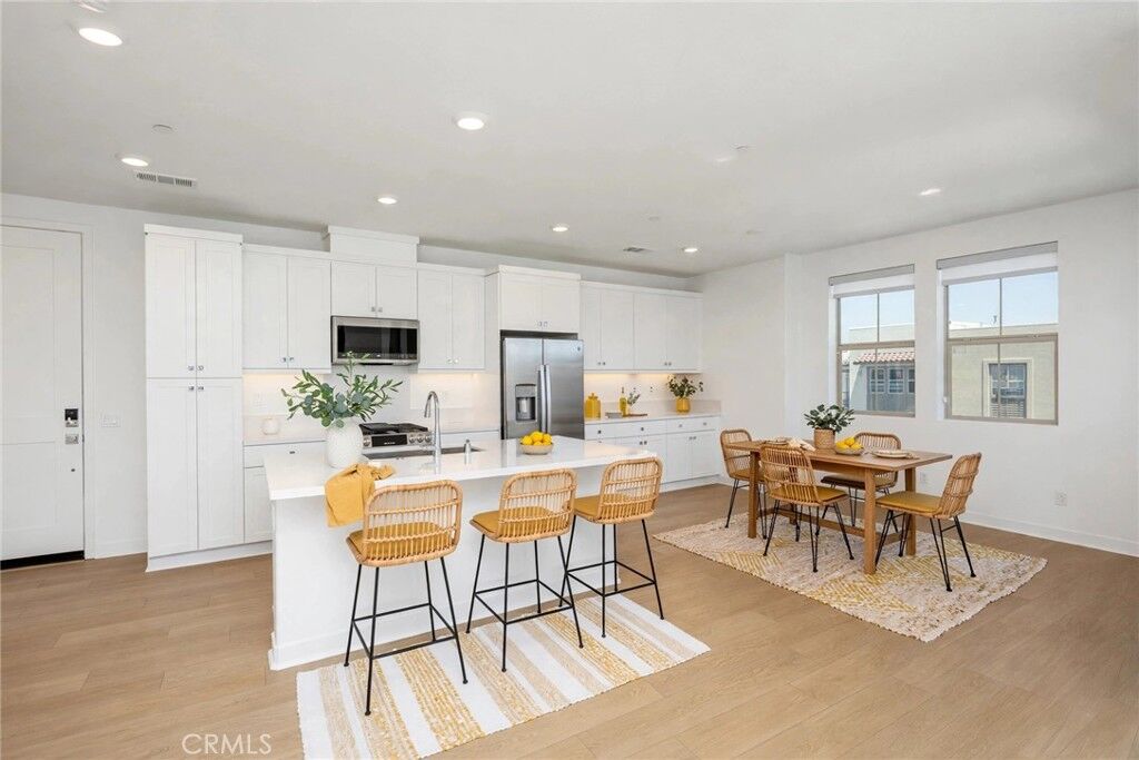 Property Photo: 1200 Lasso Way 301 CA 92675