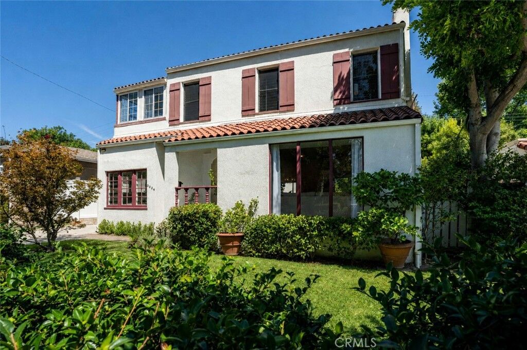 Property Photo:  2024 Amherst Drive  CA 91030 