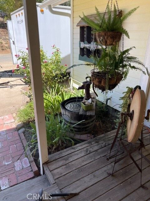 Property Photo: 35120 Calle Nopal CA 92592