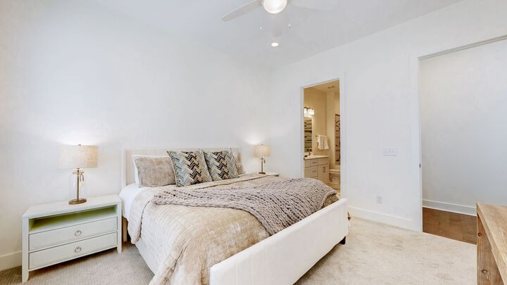Property Photo: 425 Herringbone Ct TN 37064