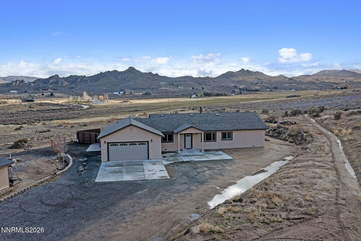 Property Photo:  183 Shetland Circle  NV 89508 