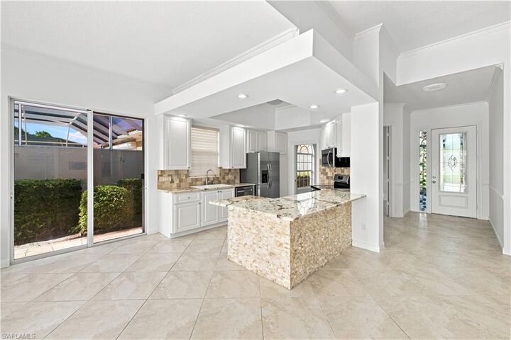 Property Photo:  4470 Novato Ct  FL 34109 