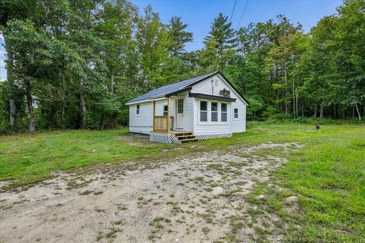 Property Photo: 208 Elm Street NH 03303