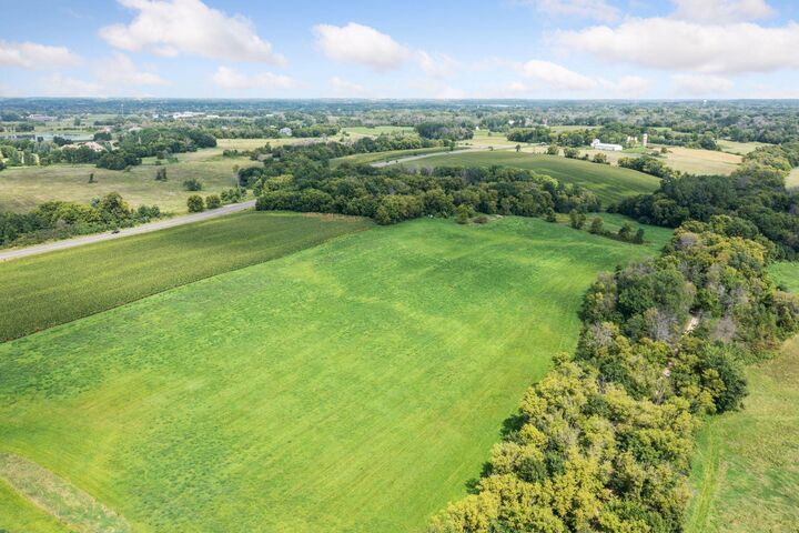 Property Photo: 6611 County Road 6 S MN 55359