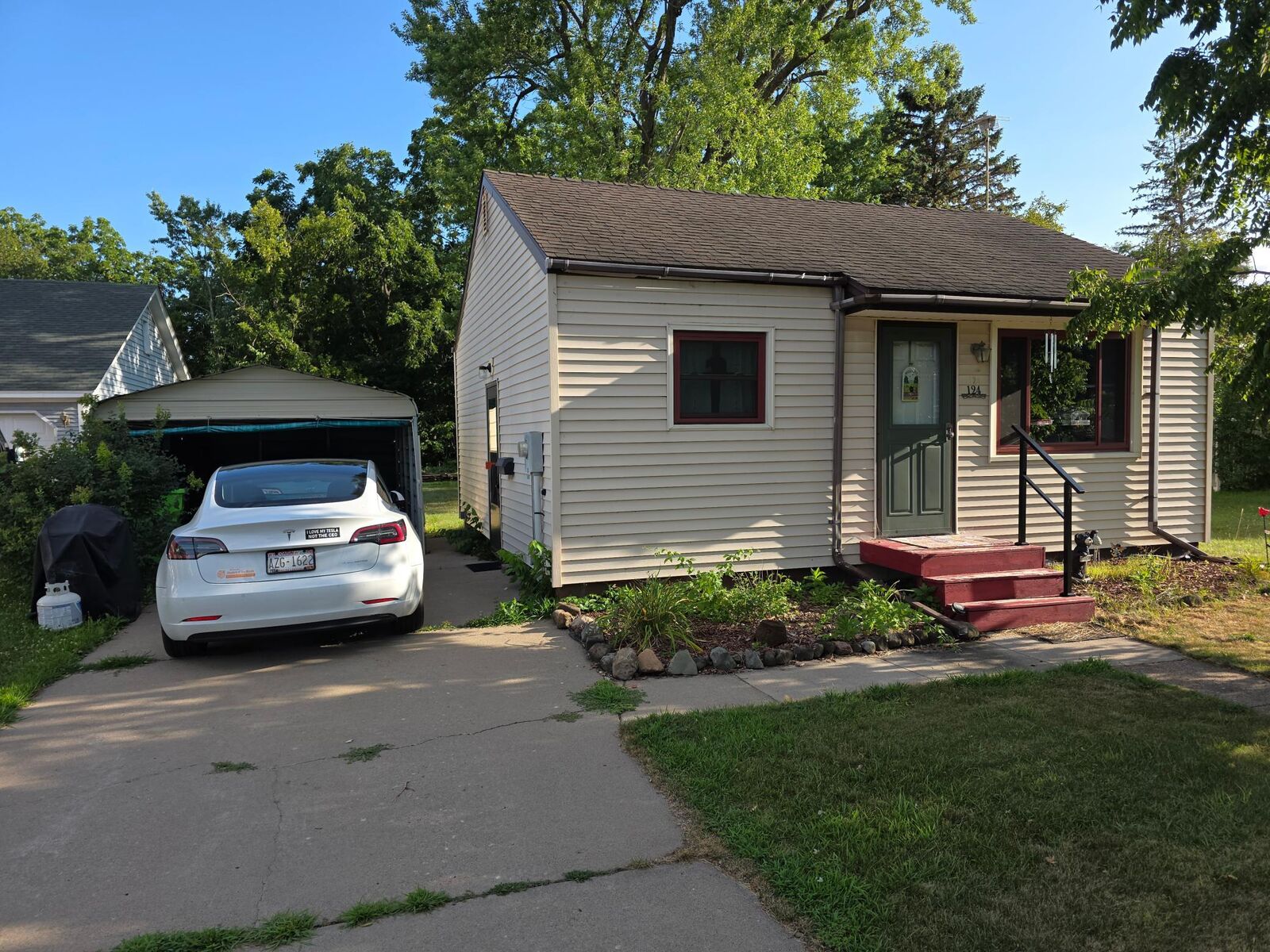Property Photo:  124 W 6th Street  WI 54017 