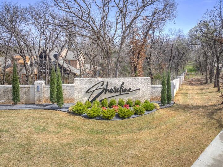 Property Photo:  13800 Shoreline Boulevard  OK 73013 