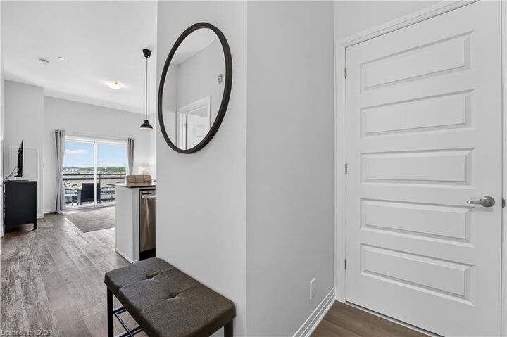 Property Photo: 102 Grovewood Common 636 ON L6H 0X2