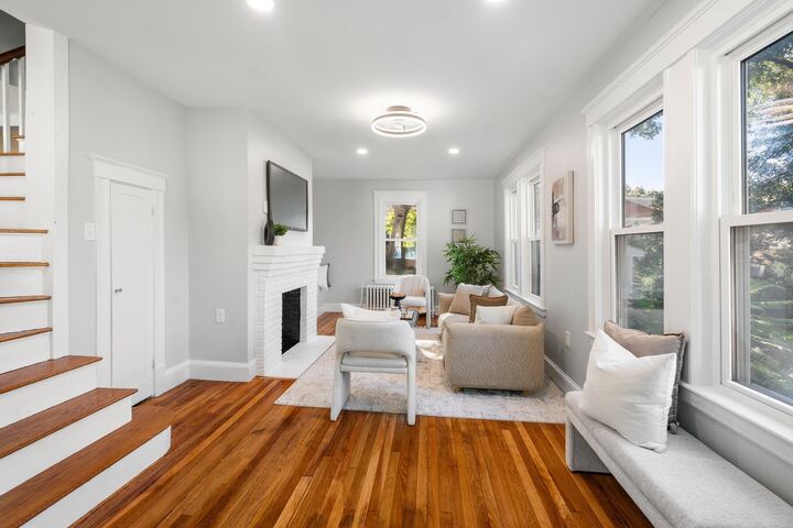 Property Photo: 232 Itasca St MA 02126