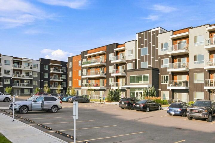 Property Photo: 550 Belmont Street SW 3210 AB T2X 4C1